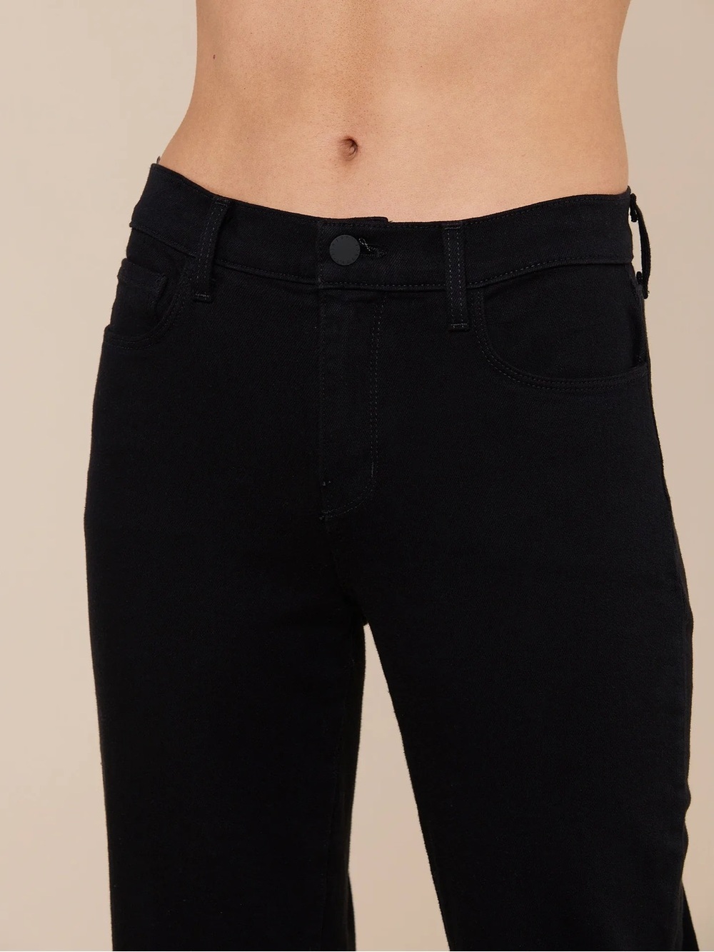 L'AGENCE Sada High Rise Slim Leg Cropped Women’s Raw Hem Black Jeans Size 24 - Picture 4 of 7